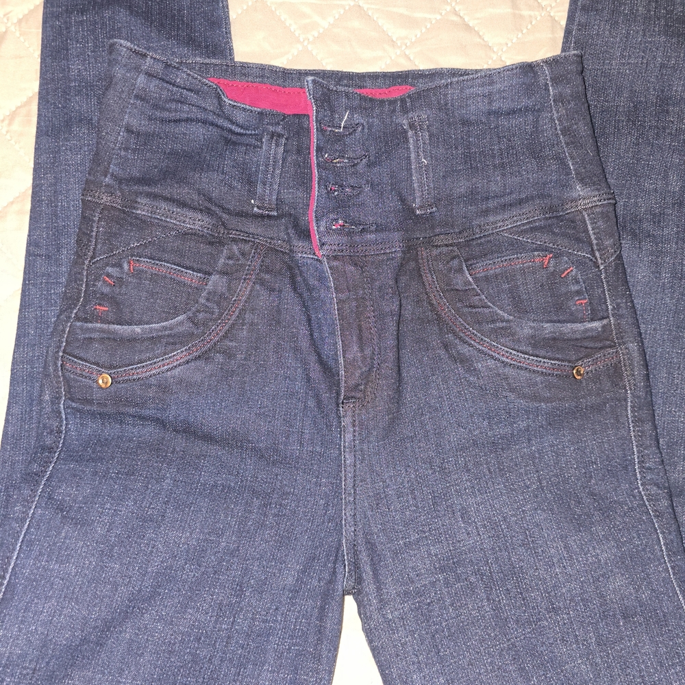 Stylish Blue Women's Jeans